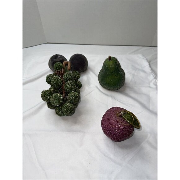 Artificial Faux Beaded Sugar Frosted Fruit Floral Picks Christmas Decor Wreath - Picture 6 of 7